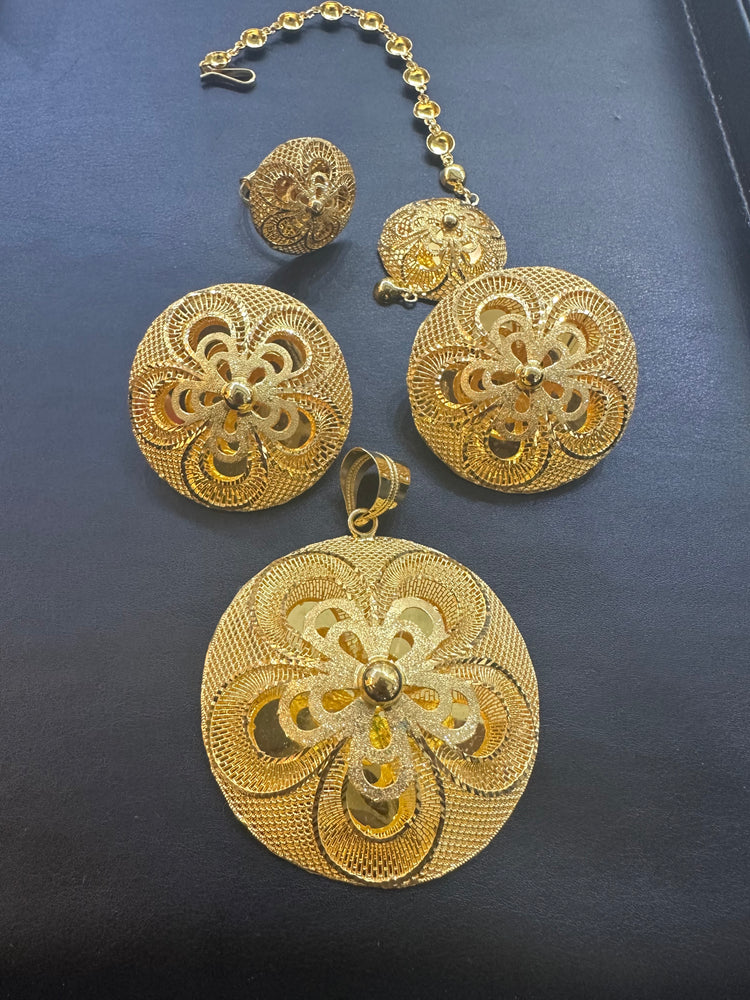 Kokob Set Gold Plated Jewlery Set 62 gr